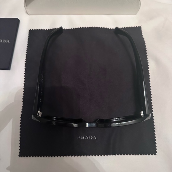 Prada Runway Sunglasses - Picture 15 of 15